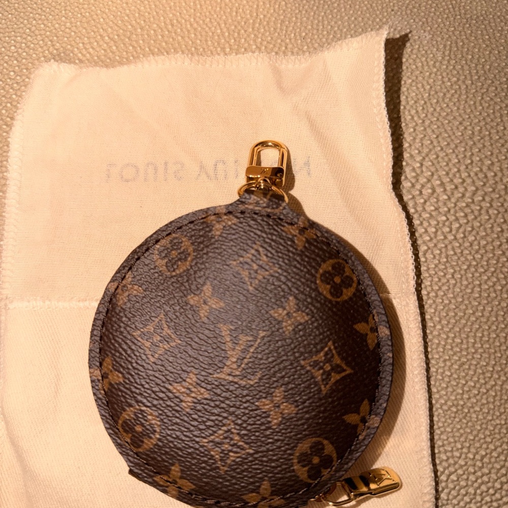 Louis Vuitton Brown and Gold Monogram Coin Holder